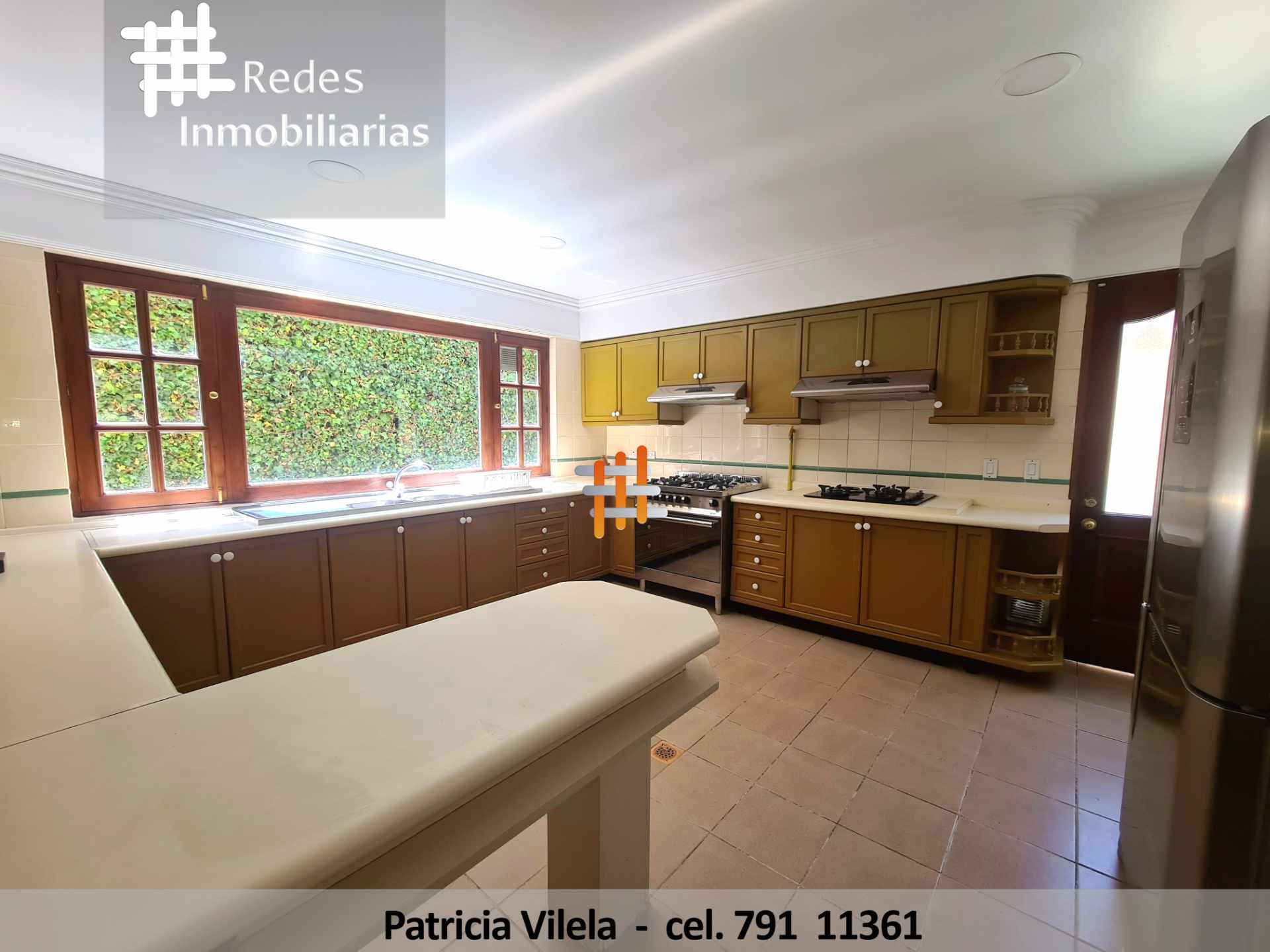 Casa en AlquilerAMPLIA Y ELEGANTE CASA EN ALQUILER EN CONDOMINIO PRIVADO,  LOS PINOS Foto 9