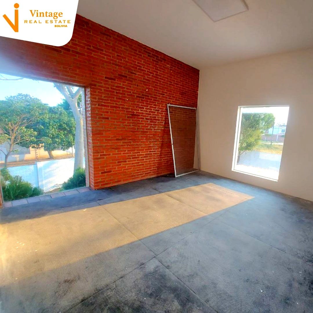 Casa en Urubó en Santa Cruz de la Sierra 6 dormitorios 5 baños 3 parqueos Foto 6