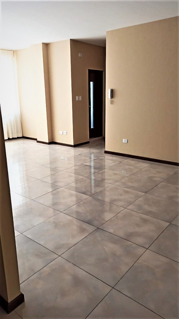 Departamento en Sarco en Cochabamba 2 dormitorios 2 baños 1 parqueos Foto 15