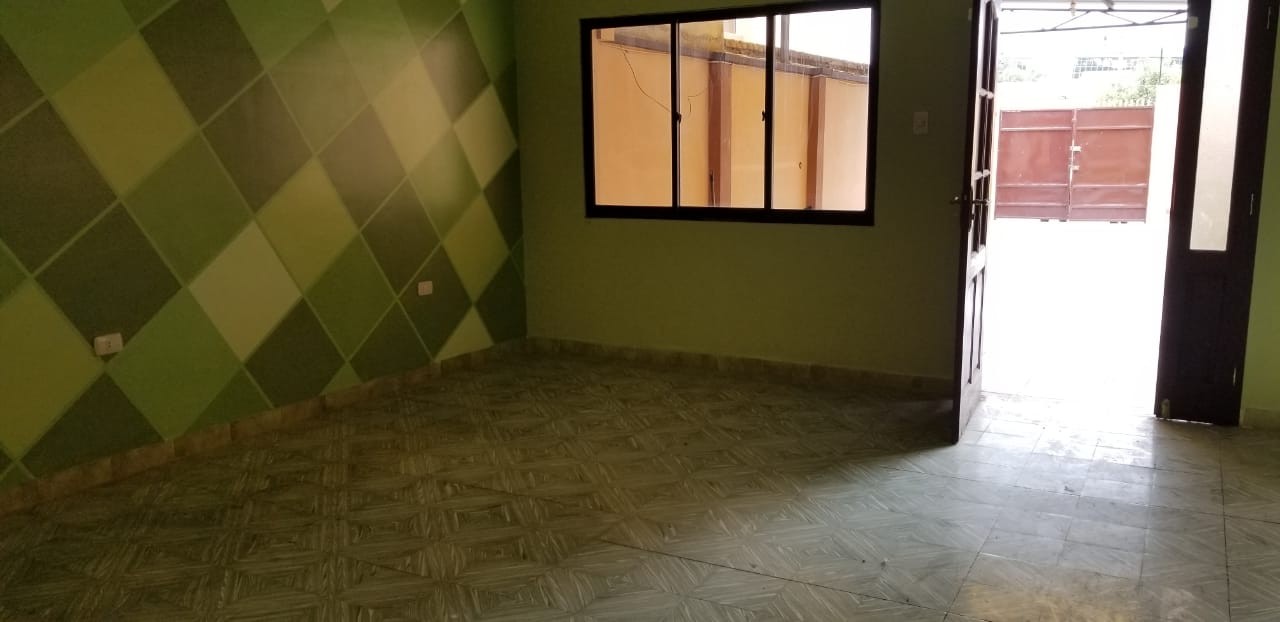 Casa en VentaBase Aerea 135.000 $ Bonita Casa Foto 4