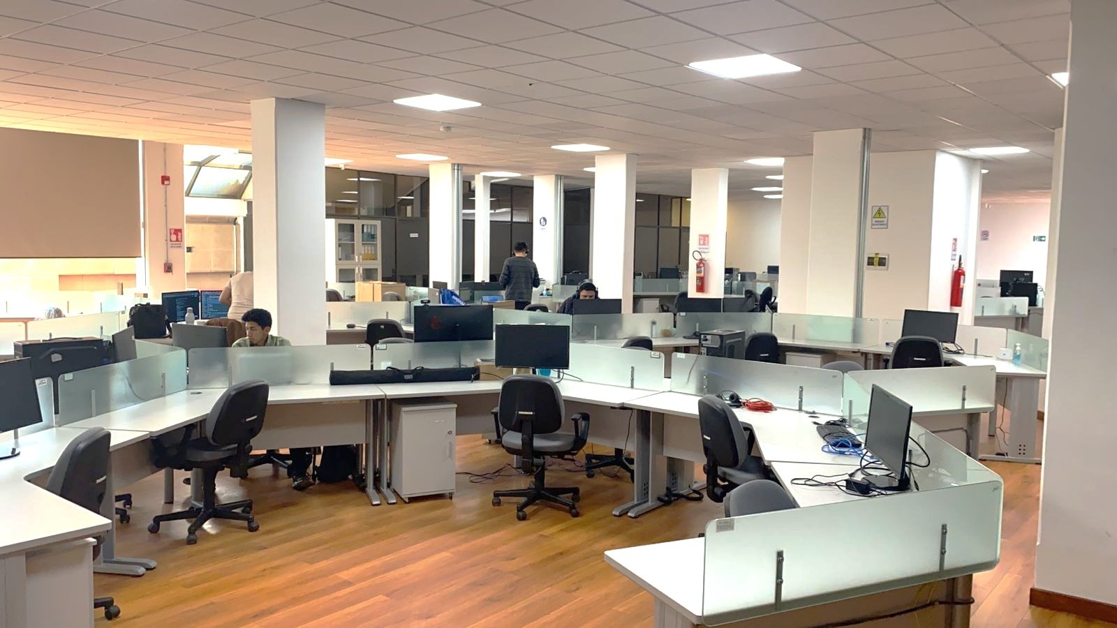 Oficina en AlquilerCALACOTO, OFICINAS EN VENTA O  ALQUILER  - PLANTA BAJA Foto 22