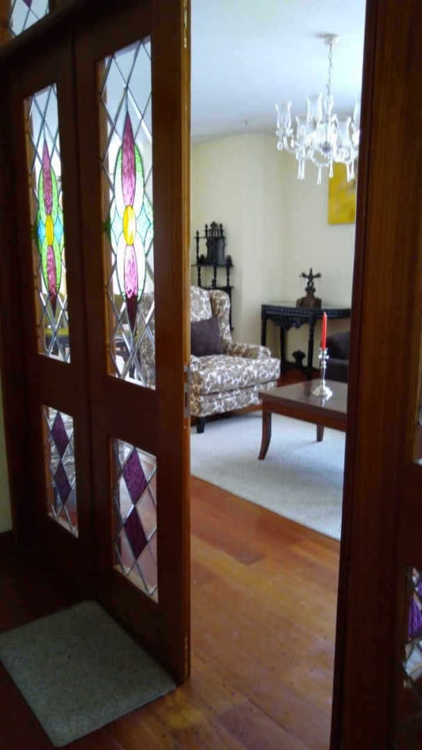 Departamento en AlquilerALQUILER DE DEPARTAMENTO AMOBLADO – CALACOTO, CALLE 23 A PASOS DE LA AV. BALLIVIÁN 3 dormitorios 3 baños 1 parqueos Foto 4