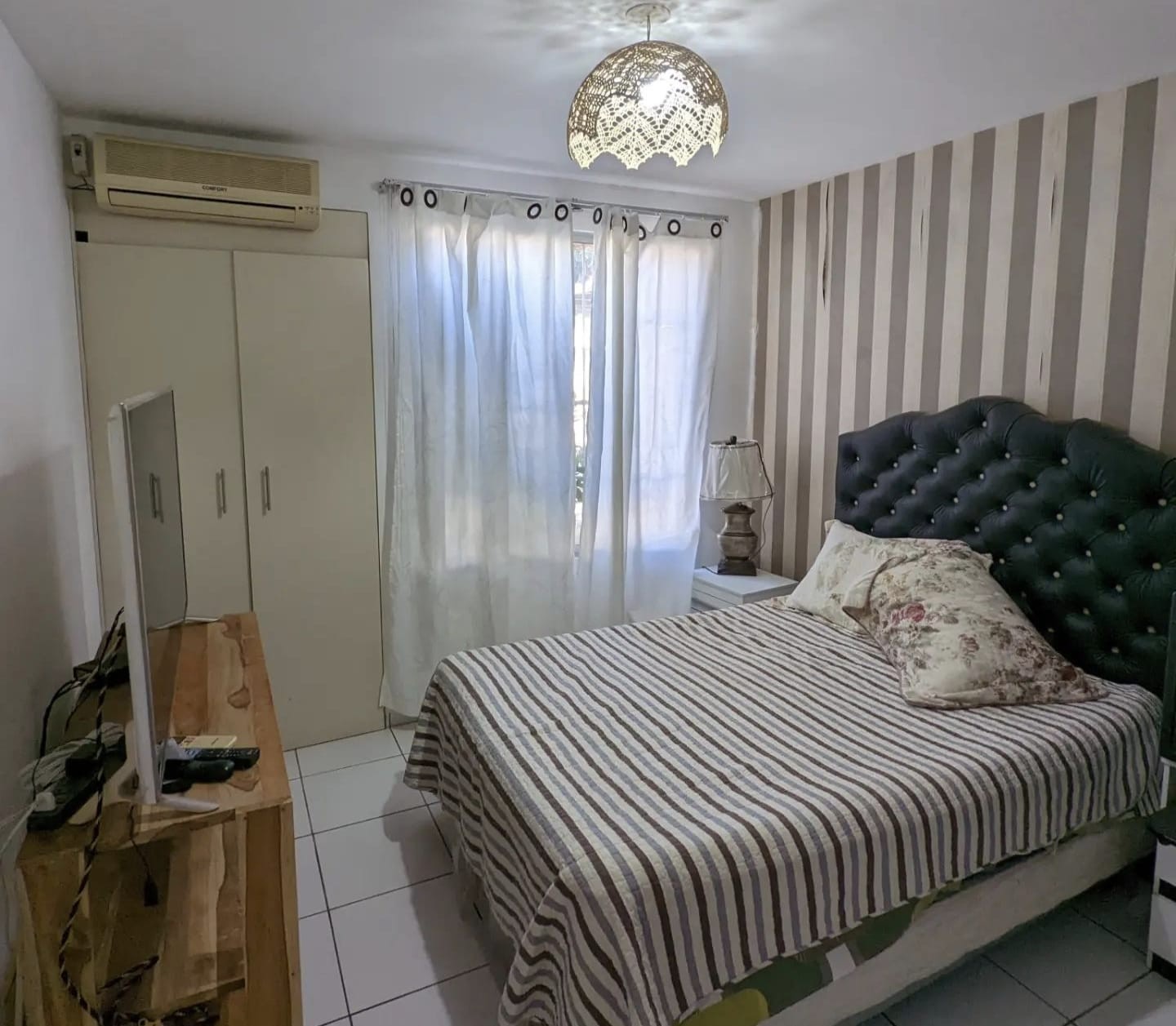 Casa en VentaAvenida Banzer, Quinto Anillo 4 dormitorios 3 baños 2 parqueos Foto 6