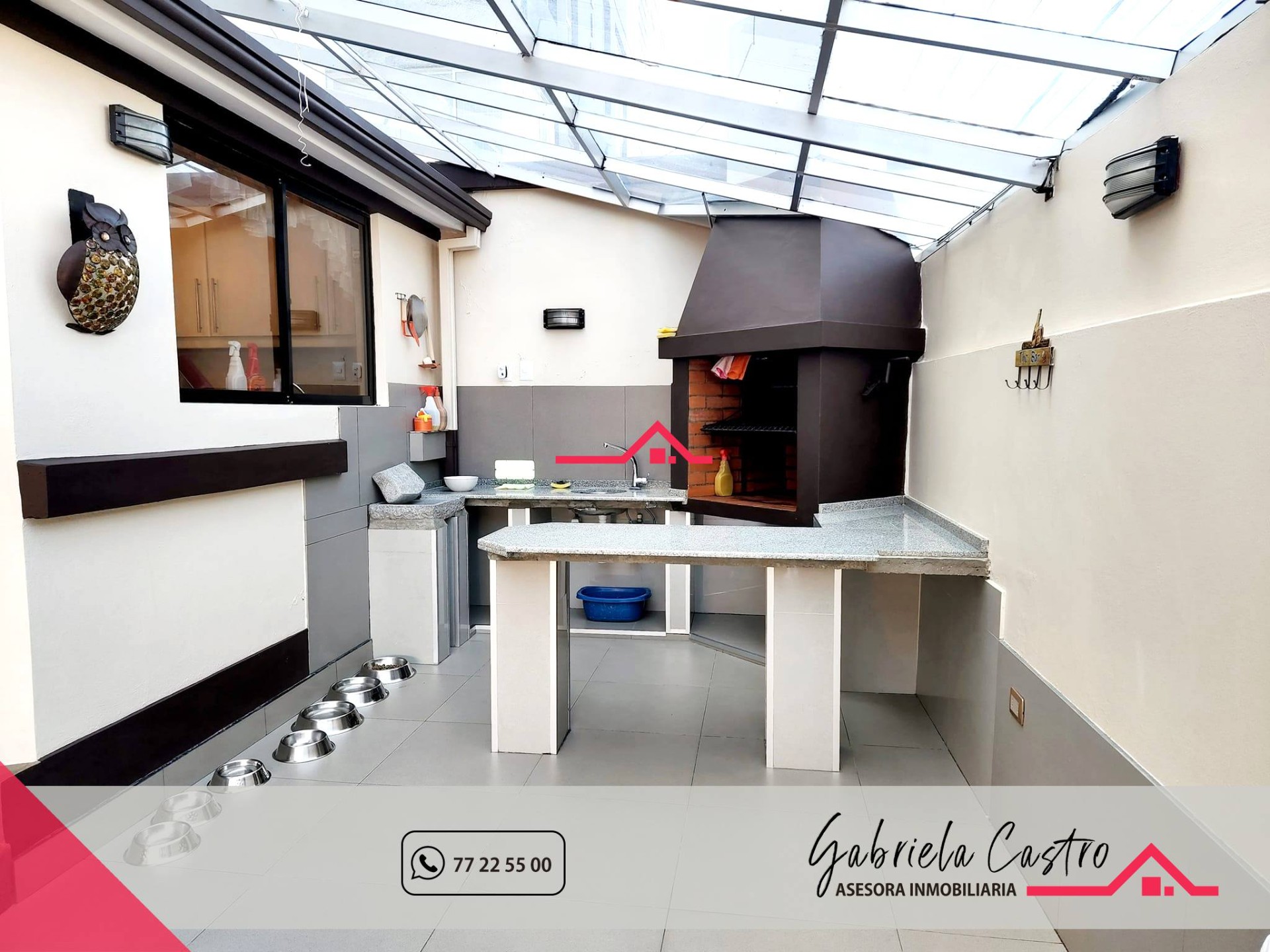 Casa en Achumani en La Paz 4 dormitorios 5 baños 3 parqueos Foto 3