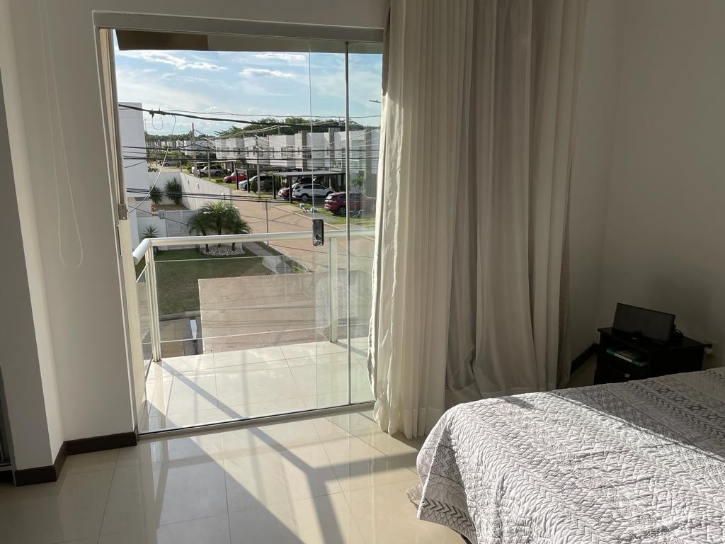 Casa en VentaZona Norte, en Condominio Brisas del Norte 3 dormitorios 4 baños 2 parqueos Foto 4