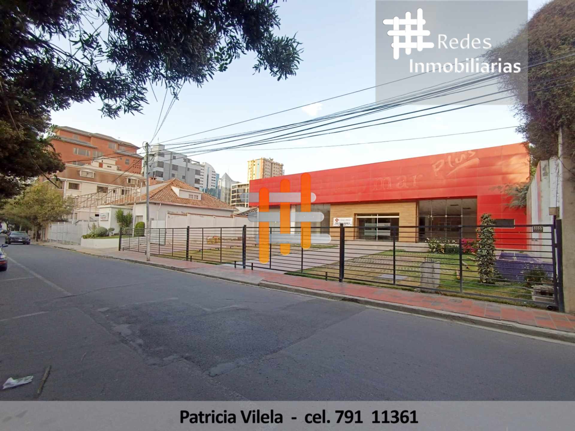 Local comercial en Calacoto en La Paz  3 baños  Foto 1