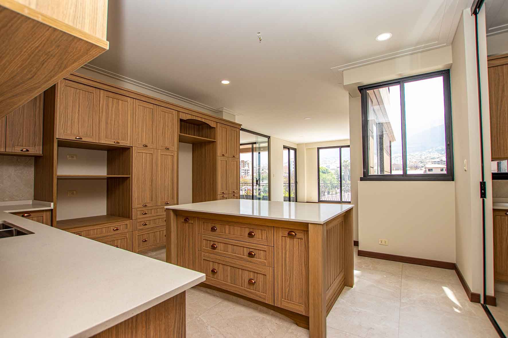 Departamento en VentaParque Fidel Anze - Av. Pando esq. C. Alvestegui - Norte Foto 8