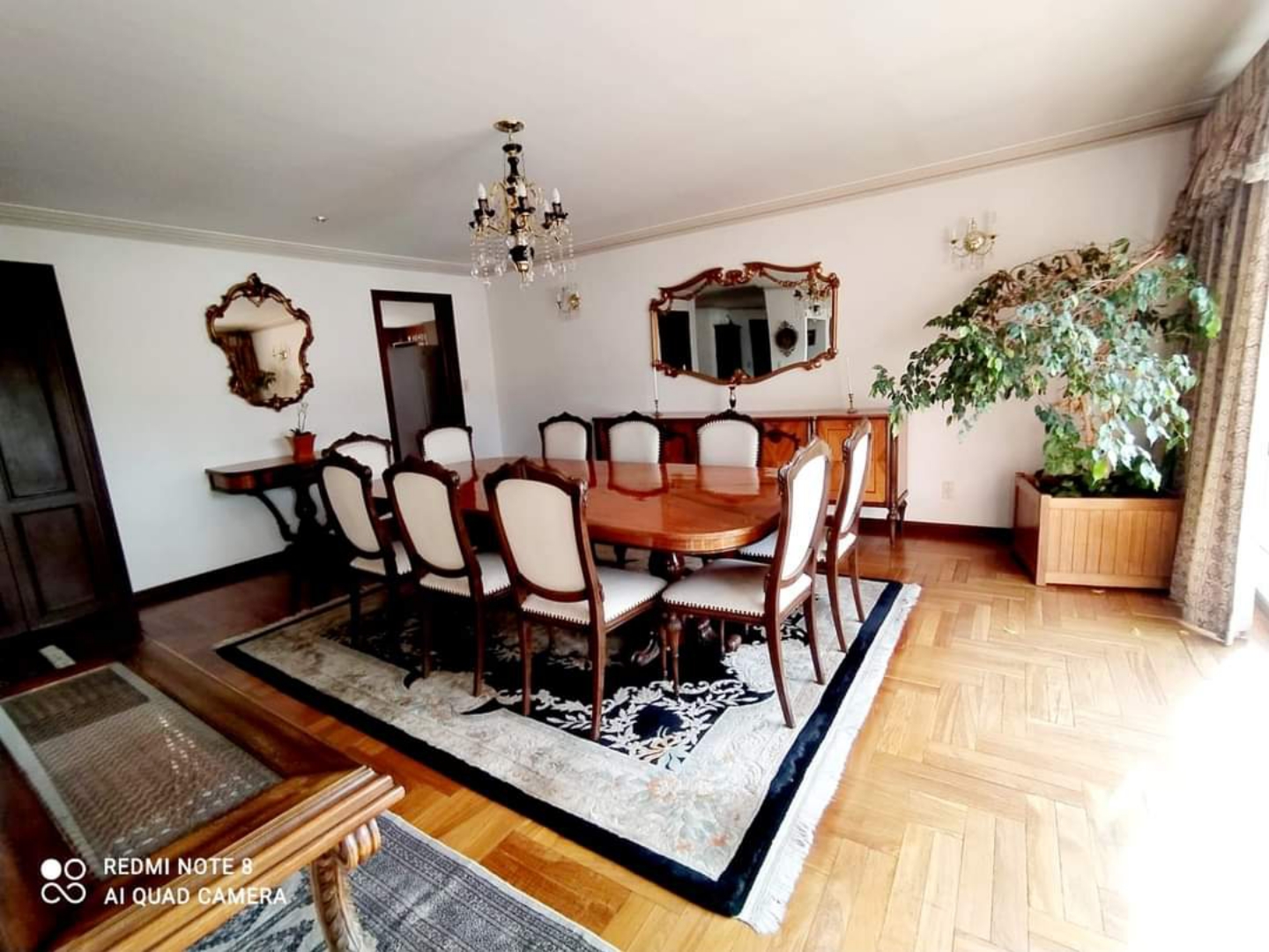 Departamento en Calacoto en La Paz 4 dormitorios 5 baños 2 parqueos Foto 9