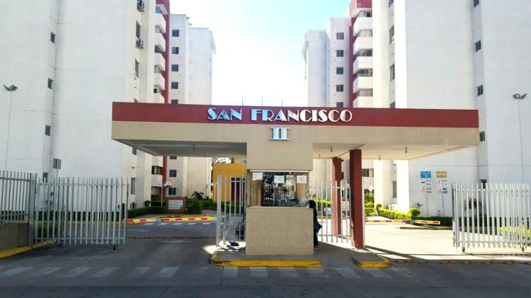 Departamento Condominio San Francisco 2 Doble Vía La Guardia entre 5to y 6to anillo Foto 1
