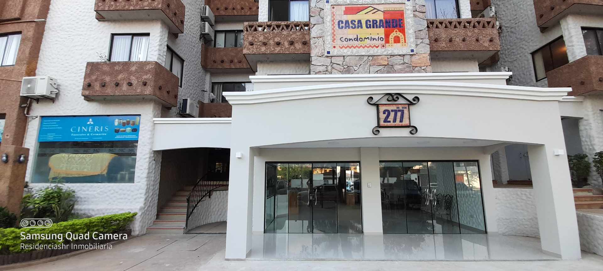 Departamento en AlquilerCONDOMINIO CASA GRANDE - AV. BENI 2º y 3er anillo  Foto 2
