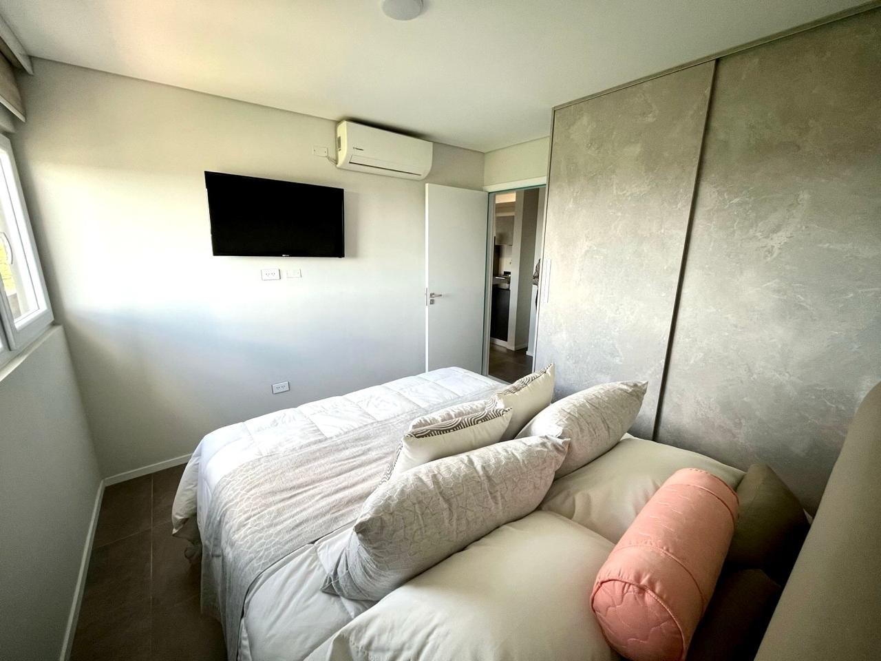 Departamento en Entre 7mo y 8vo anillo Norte en Santa Cruz de la Sierra 3 dormitorios 2 baños 1 parqueos Foto 8
