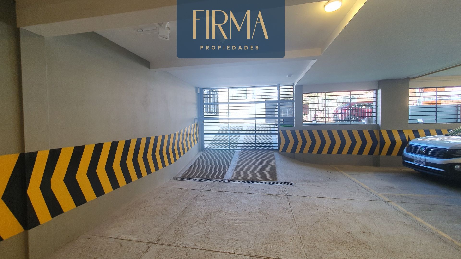 Departamento en VentaACHUMANI INICIO LA SUIZA 1 Foto 5