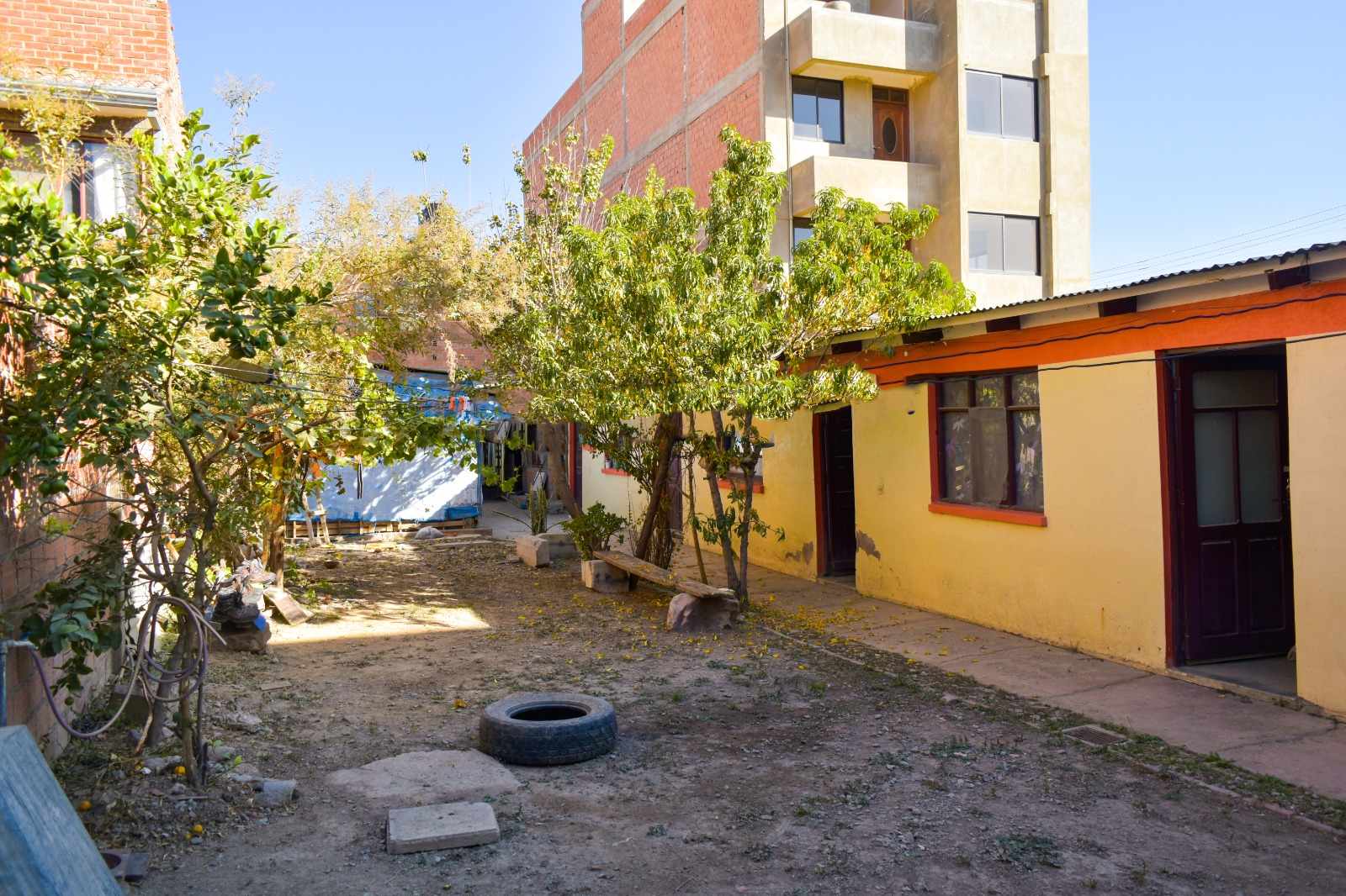 Casa en VentaAv. Colcapirhua (Av. Víctor Ustariz), a la altura del Km 6 de la Av. Blanco Galindo 7 dormitorios 3 baños 3 parqueos Foto 15