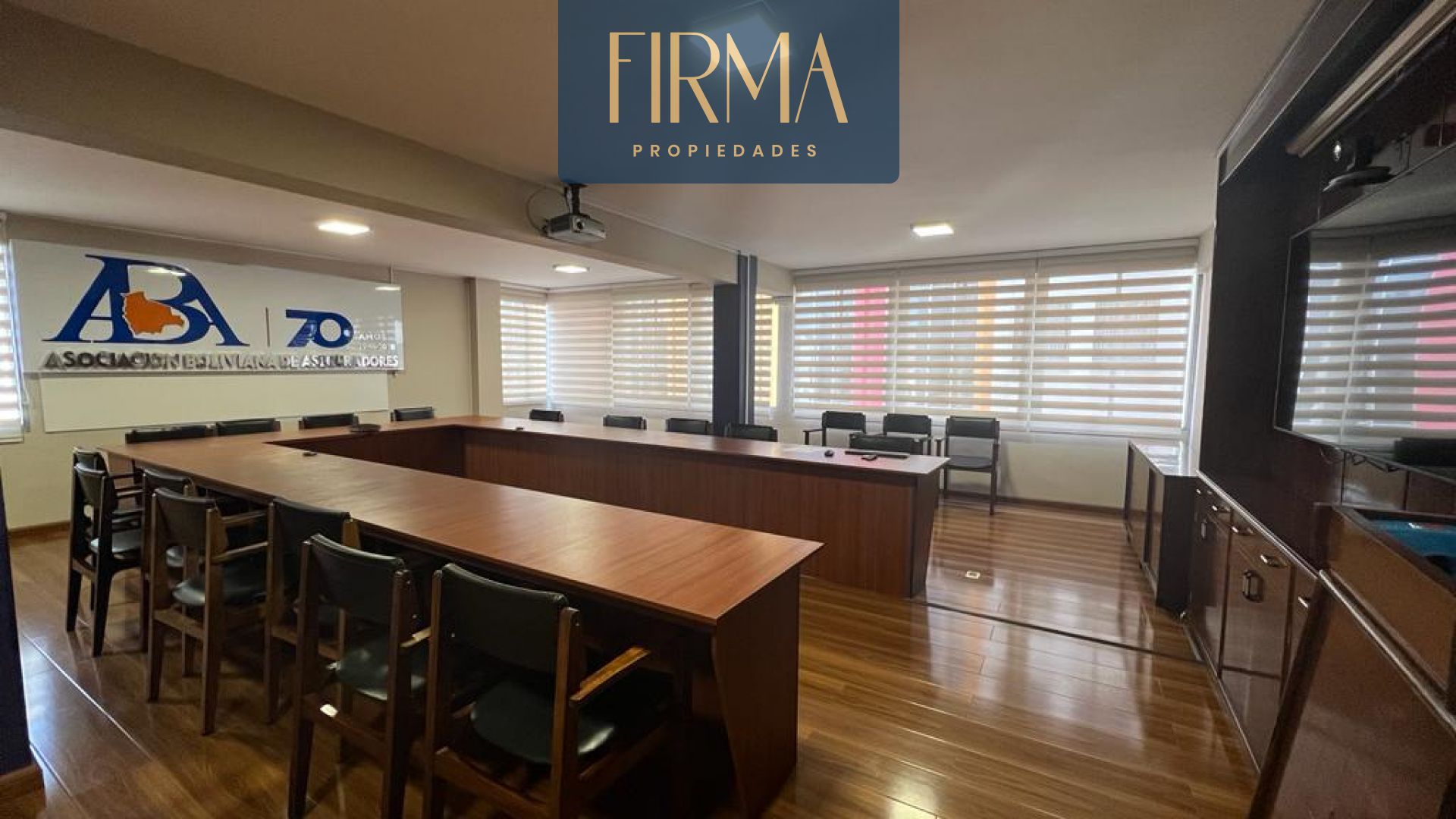 Oficina COMPRA ESTA OFICINA EN EL CENTRO Foto 6