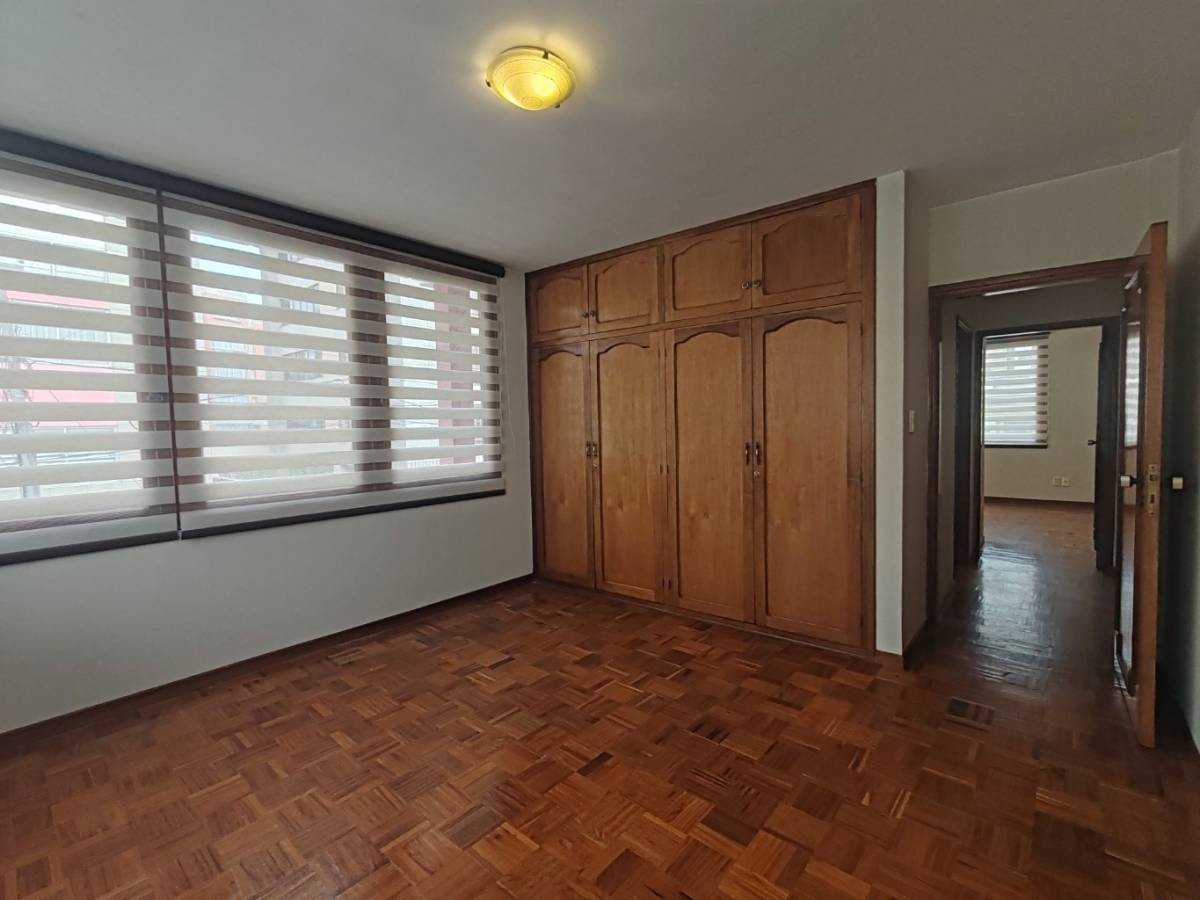 En Alquiler a Bs 4,250 Foto 19