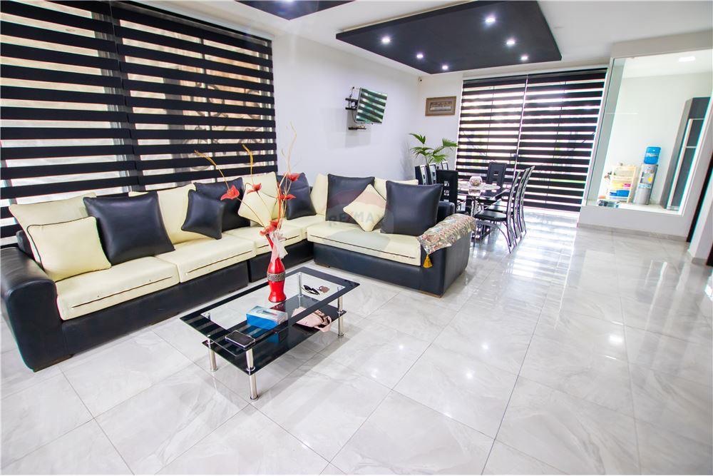 Casa CASA EN VENTA EN CONDOMINIO SAN HUMBERTO TIQUIPAYA Foto 18