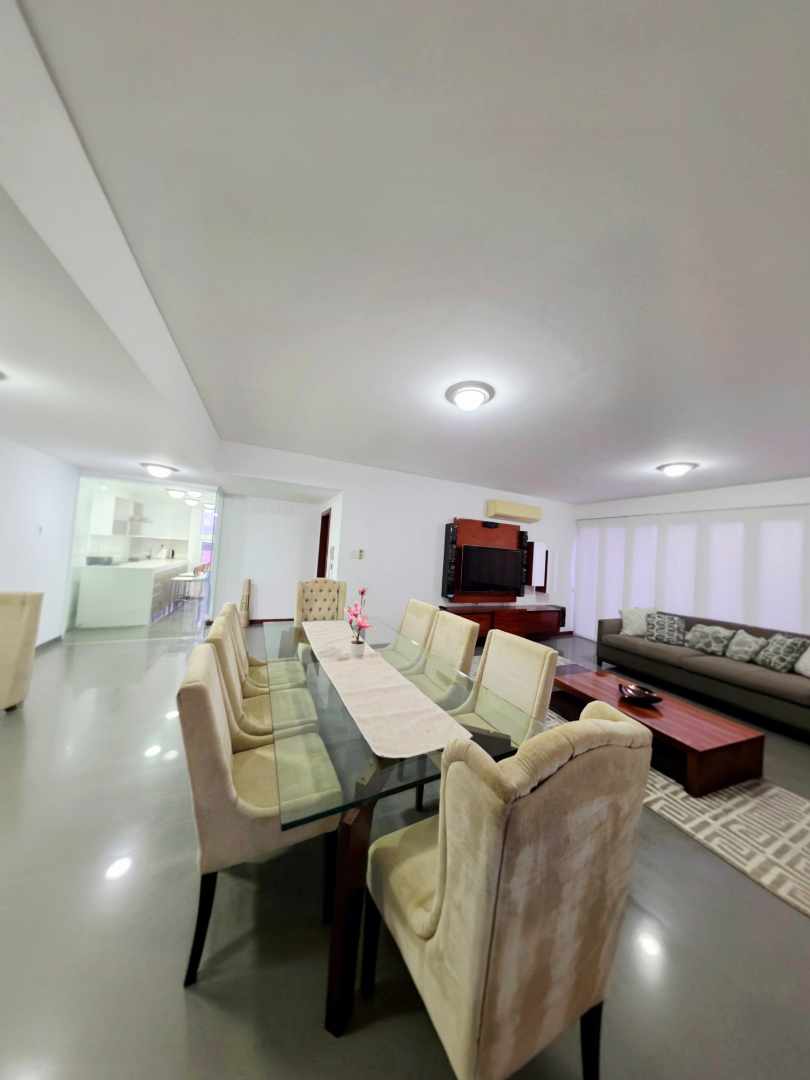 En Alquiler a $us 980 Foto 36