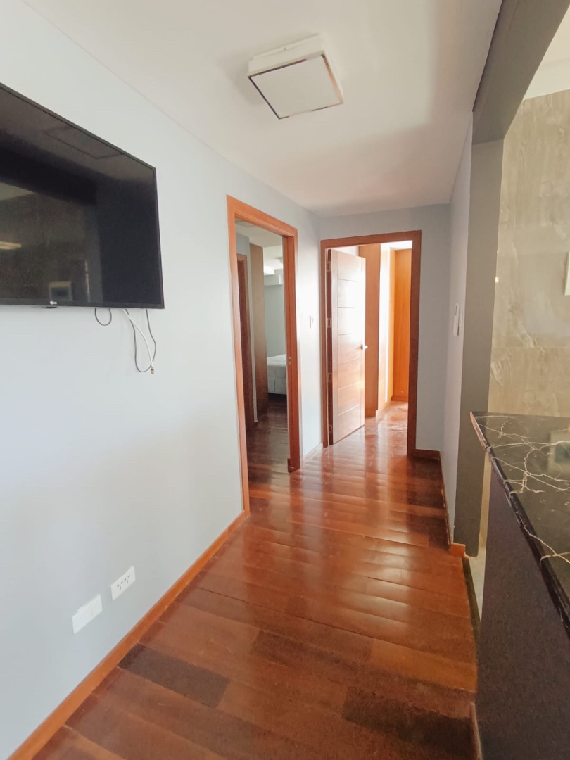 Departamento en VentaSan Miguel 2 dormitorios 2 baños 1 parqueos Foto 6