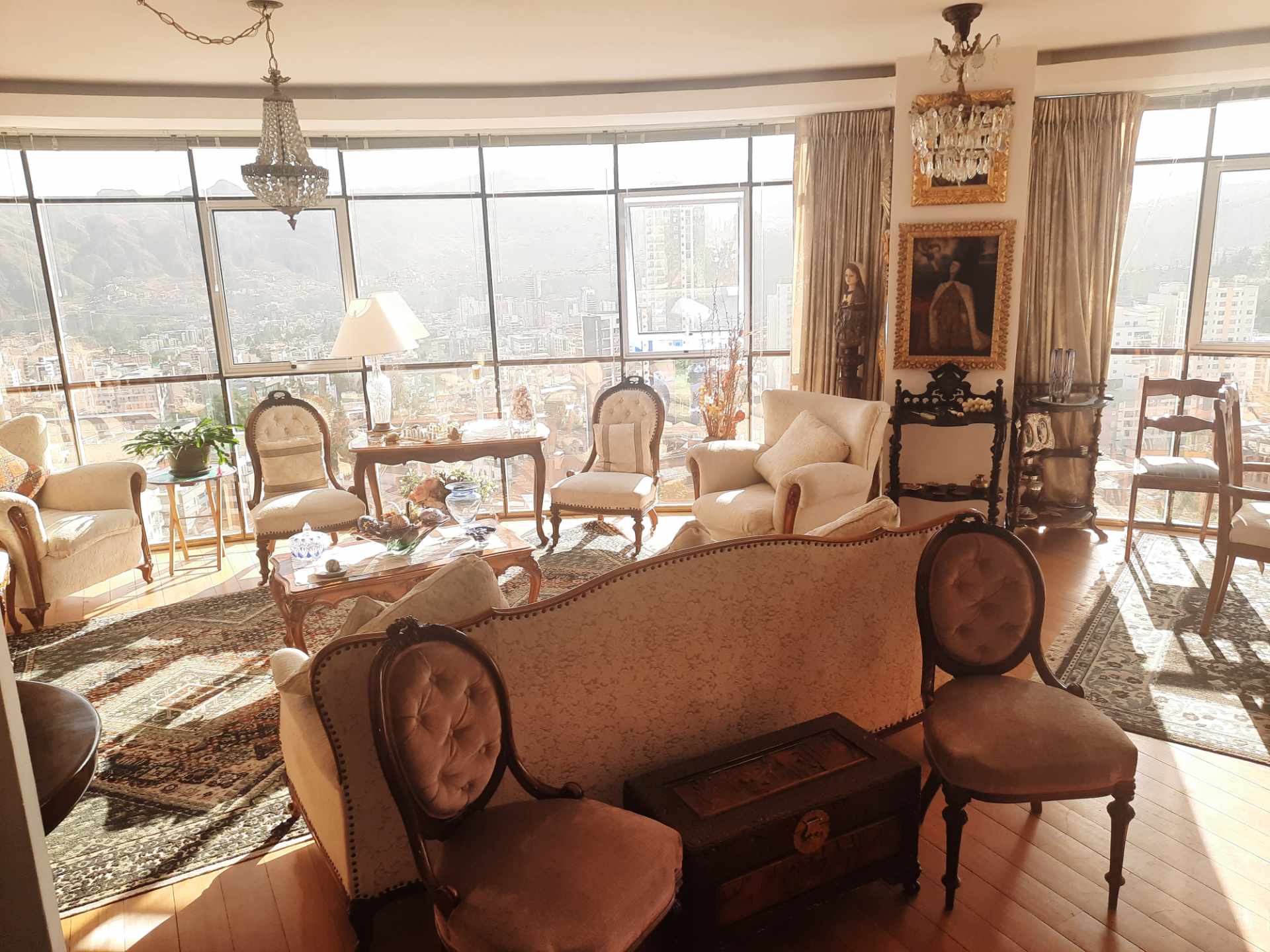 Departamento Calle 25 Calacoto Esq. Av. Muñoz Reyes. Foto 4