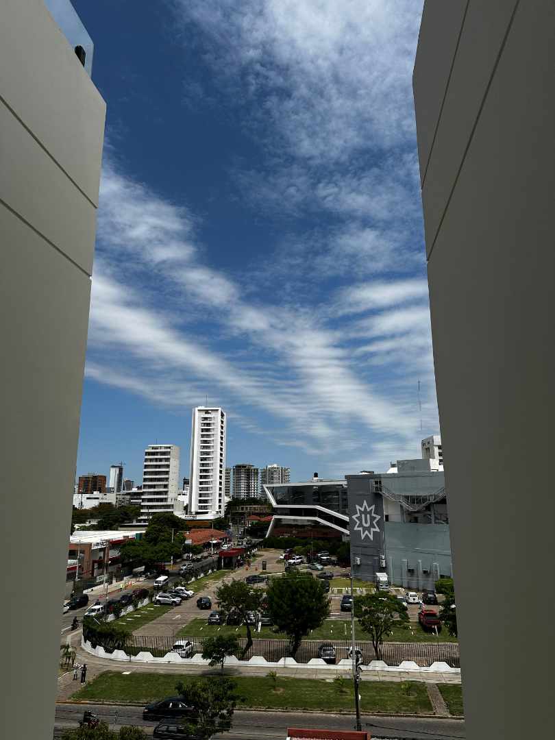 Departamento en Sirari en Santa Cruz de la Sierra 1 dormitorios 1 baños  Foto 23