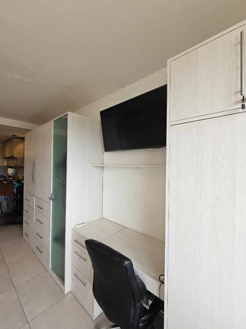 Departamento en AlquilerAv. Banzer y Radial 27, 3er anillo  Foto 15