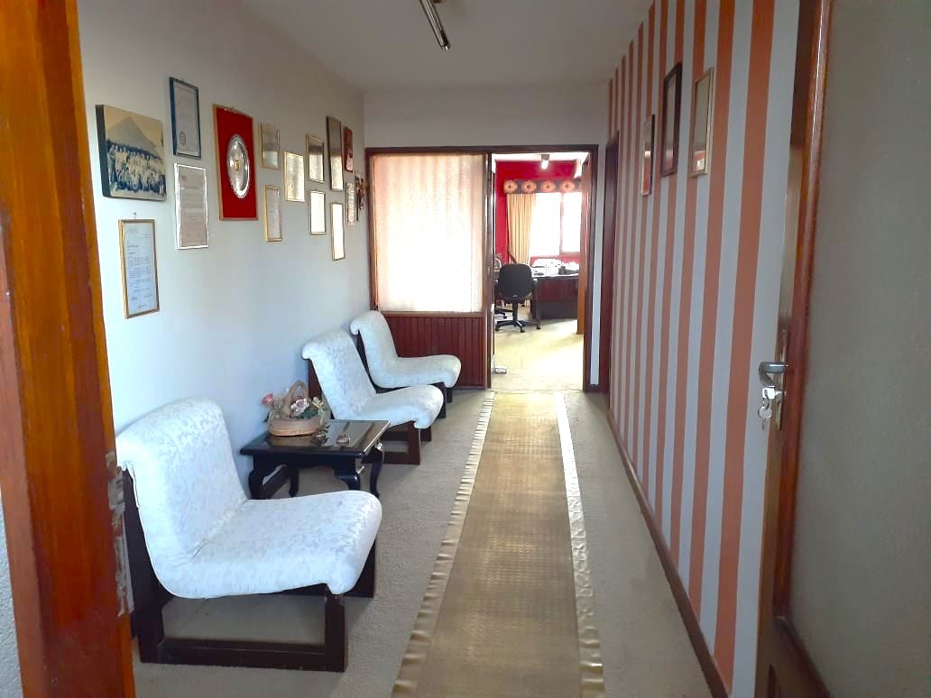 Casa en VentaCASA Y CANAL  EN VENTA -  SANTA CRUZ, BOLIVIA    
 9 dormitorios 4 baños 3 parqueos Foto 22