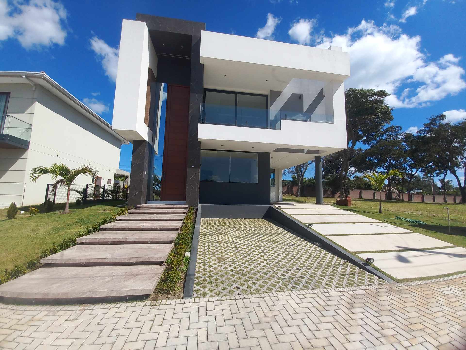 Casa Condominio Villa Real Urubo  Foto 1