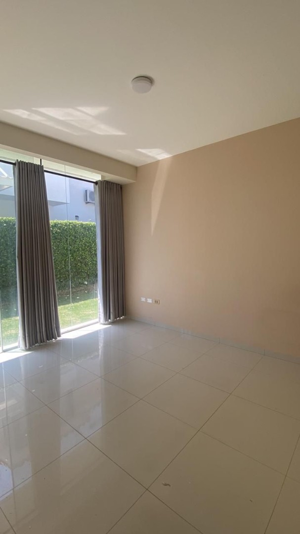 En Alquiler a Bs 15,000 Foto 9