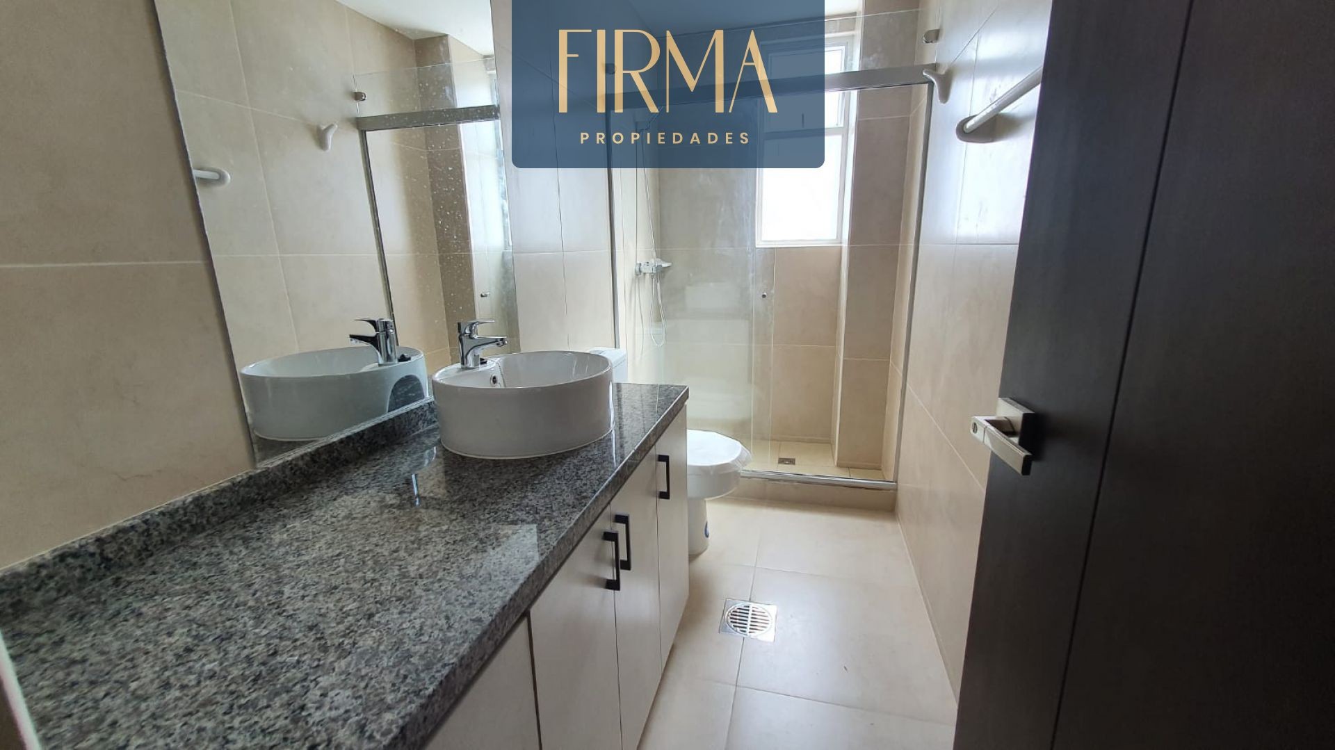 Departamento en San Miguel en La Paz 1 dormitorios 1 baños 1 parqueos Foto 2