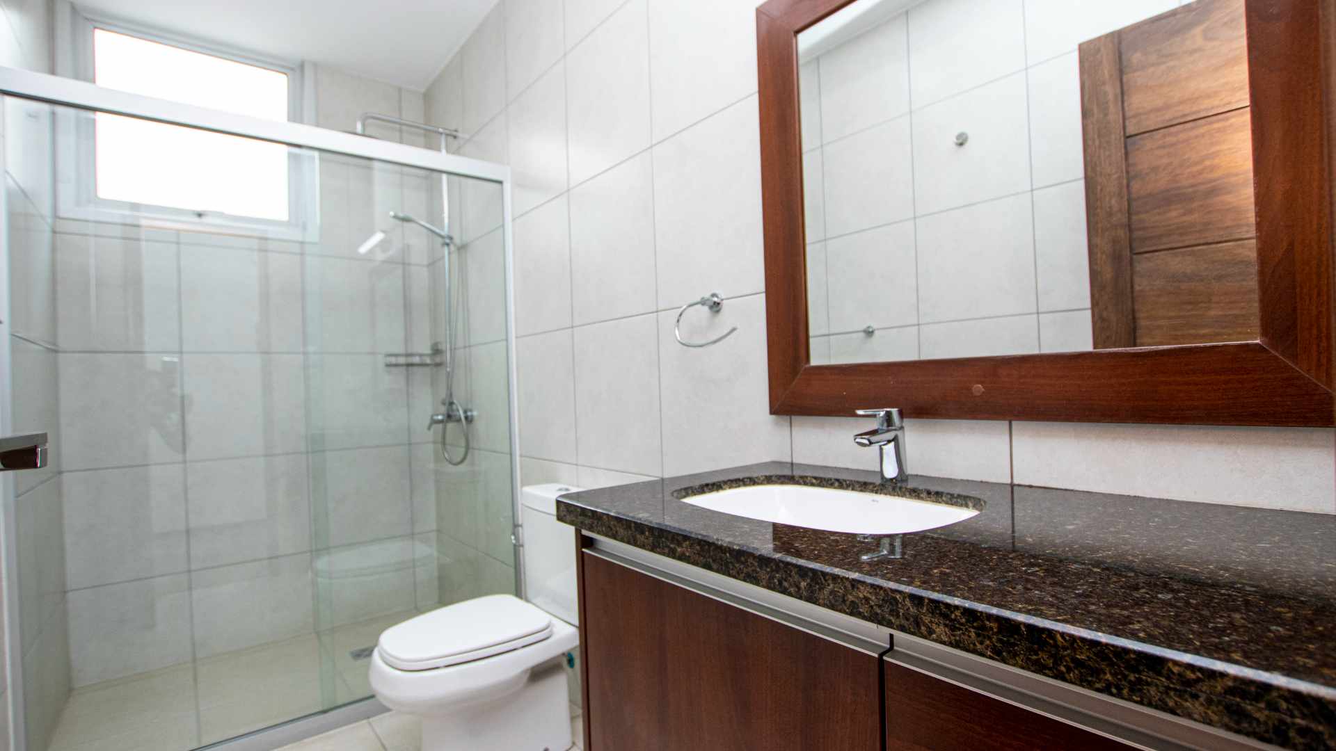Departamento en Aranjuez en Cochabamba 1 dormitorios 1 baños  Foto 10