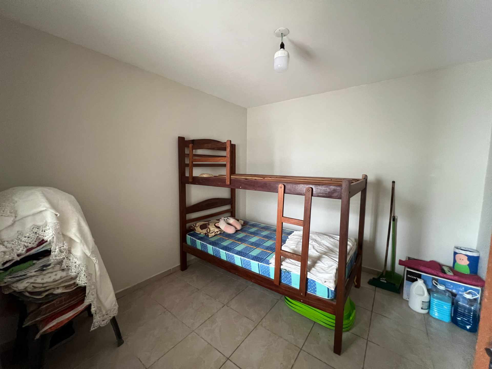 Casa en Entre 6to y 7mo anillo Norte en Santa Cruz de la Sierra 4 dormitorios 4 baños 2 parqueos Foto 13