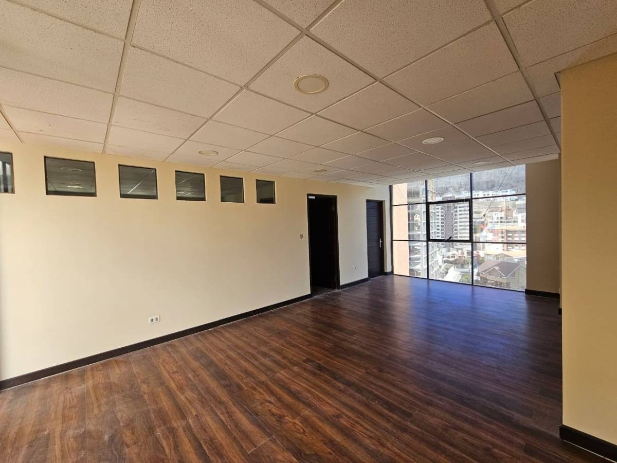 Edificio en San Miguel en La Paz 36 dormitorios 21 baños 7 parqueos Foto 11