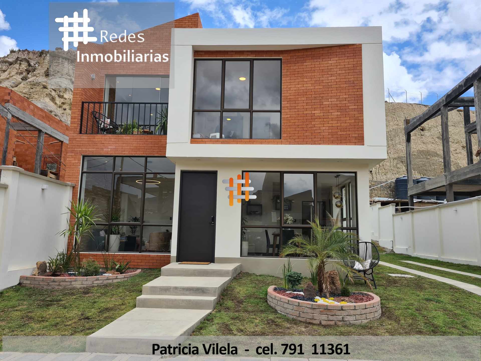 Casa en VentaURBANIZACION 7 COLORES CASA EN VENTA EN MALLASILLA  3 dormitorios 4 baños 2 parqueos Foto 1