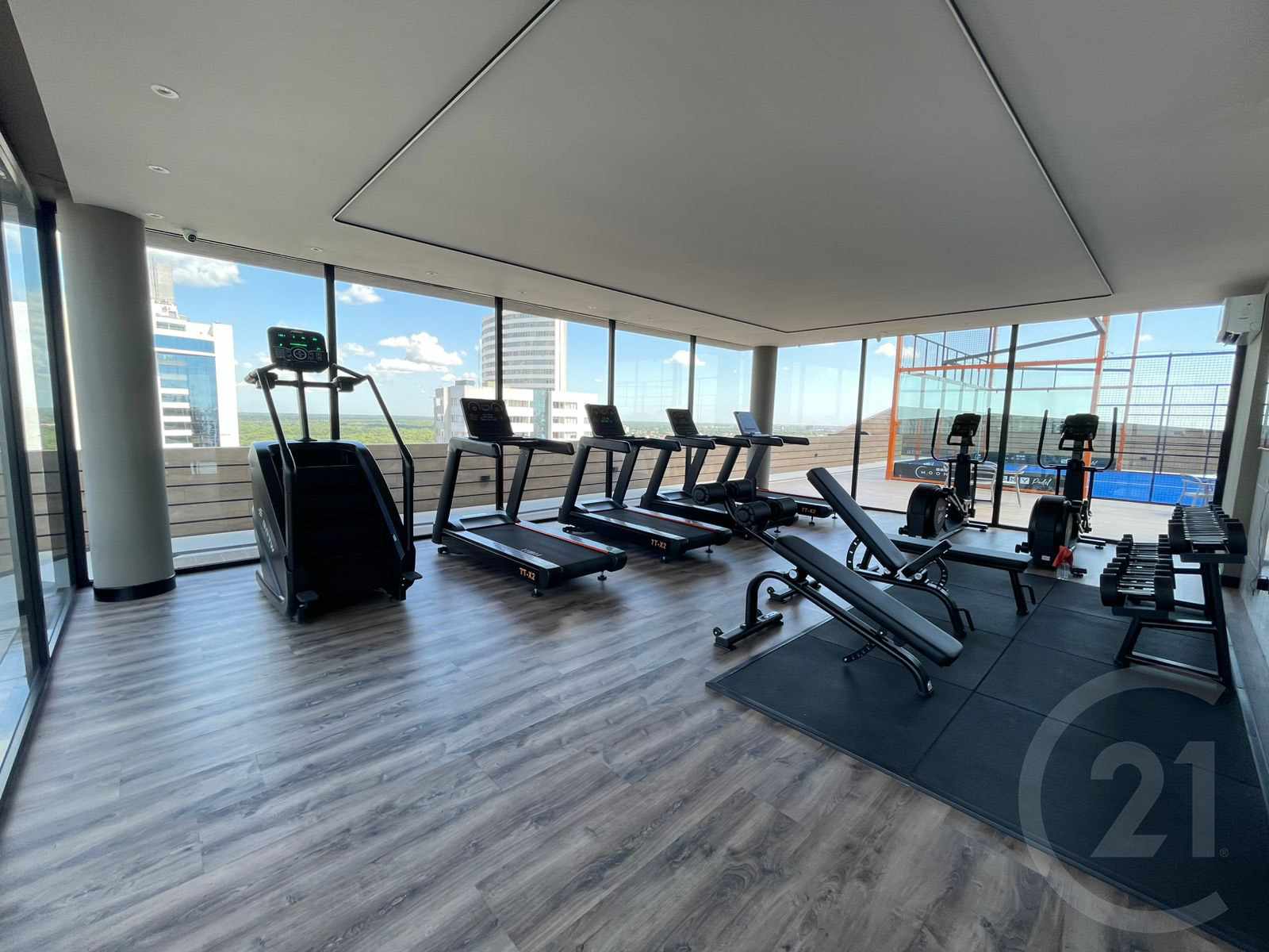 Departamento en Equipetrol en Santa Cruz de la Sierra 2 dormitorios 2 baños 1 parqueos Foto 19