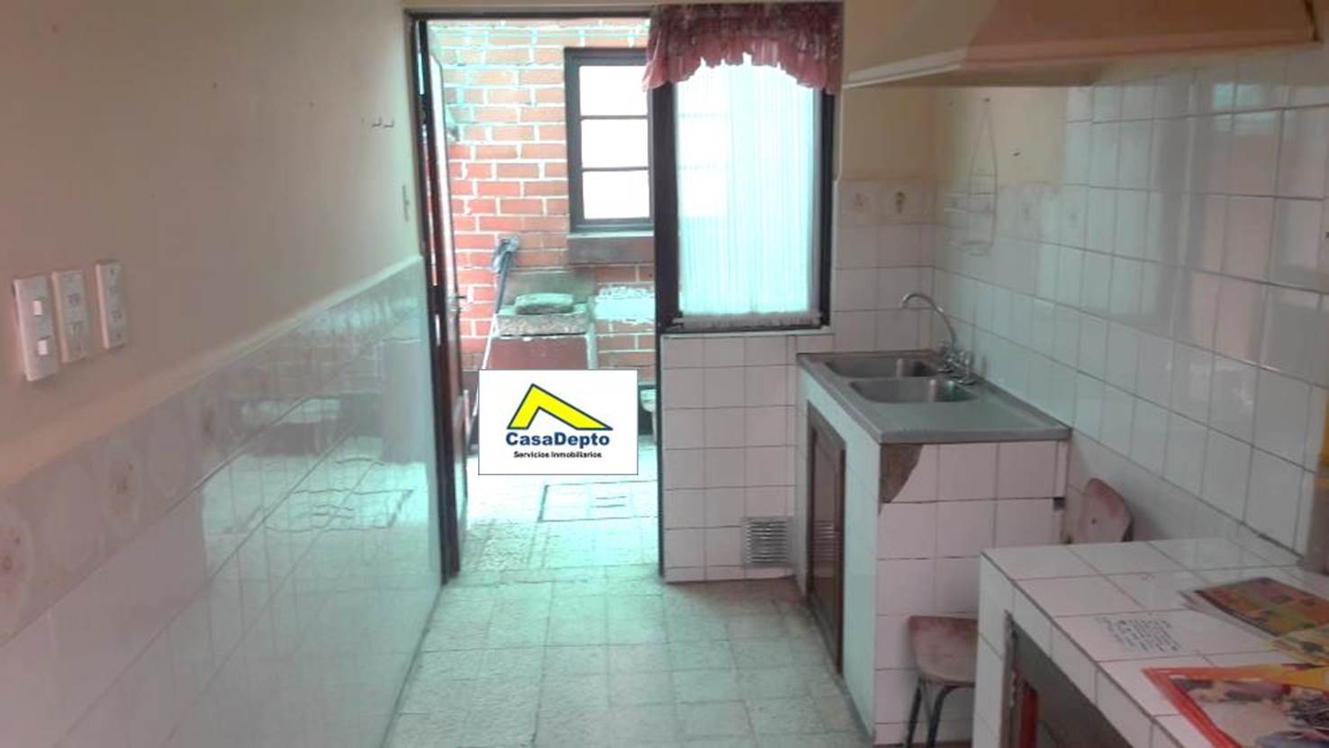 Casa en San Miguel en La Paz 4 dormitorios 3 baños 1 parqueos Foto 5