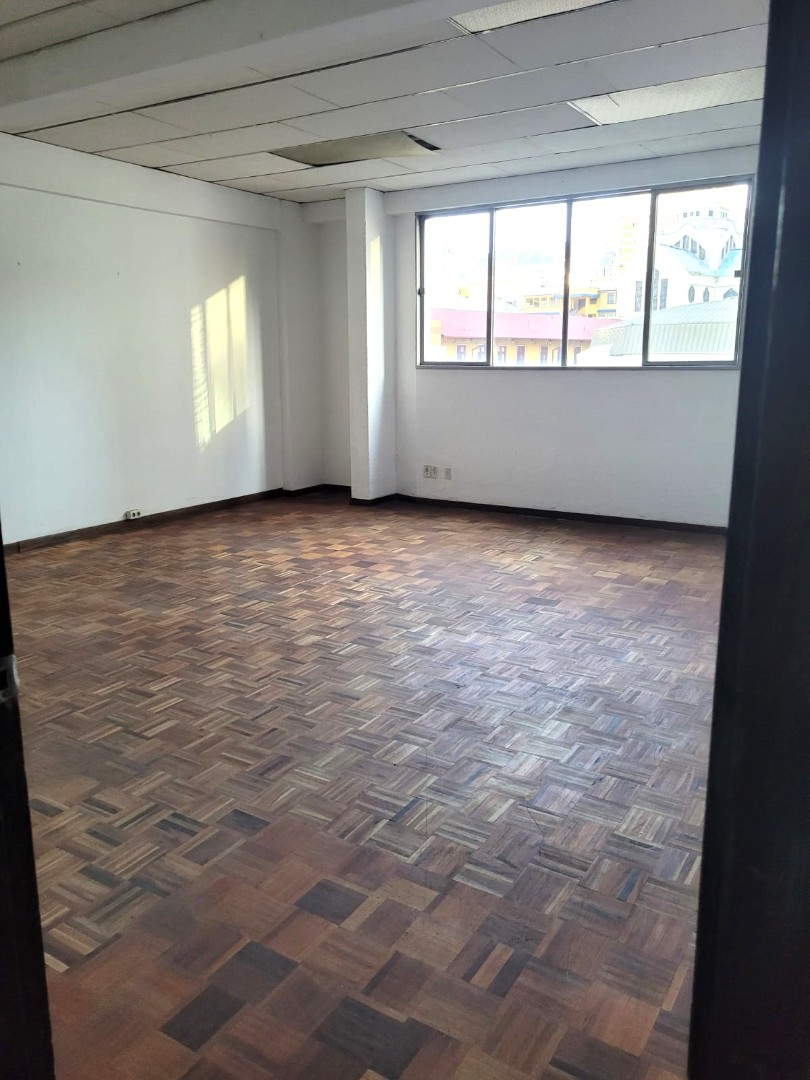 En Alquiler a $us 3,999 Foto 13