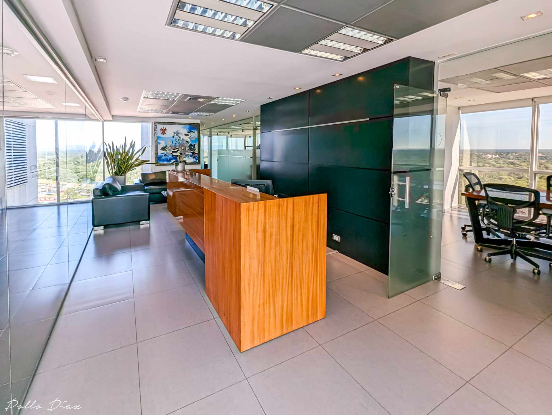 Oficina en VentaTorre Duo  6 dormitorios 4 baños 5 parqueos Foto 3