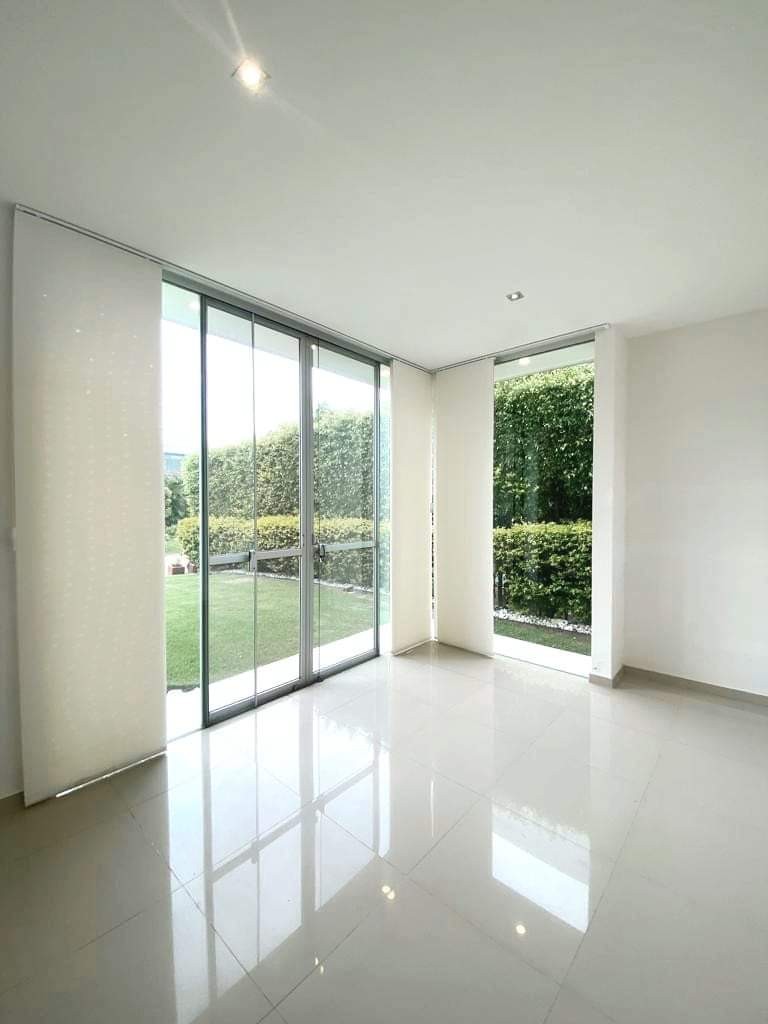 Casa en AlquilerURUBÓ 
Condominio Colinas del Urubó 
Sector 1 Foto 22