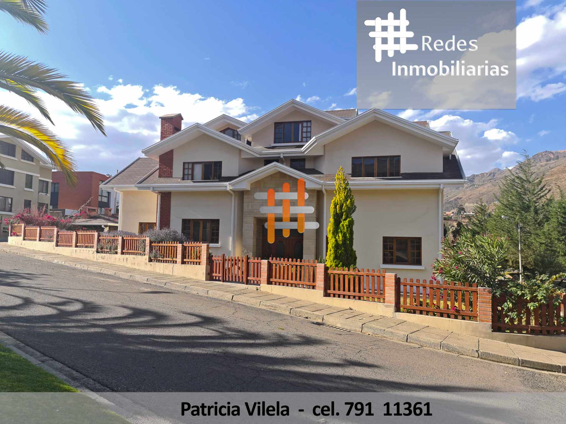 Casa en VentaCASA EN VENTA PRECIOSA RESIDENCIA EN UMAMANTA CON TODO EL CONFORT QUE NECESITAS  4 dormitorios 6 baños 2 parqueos Foto 2