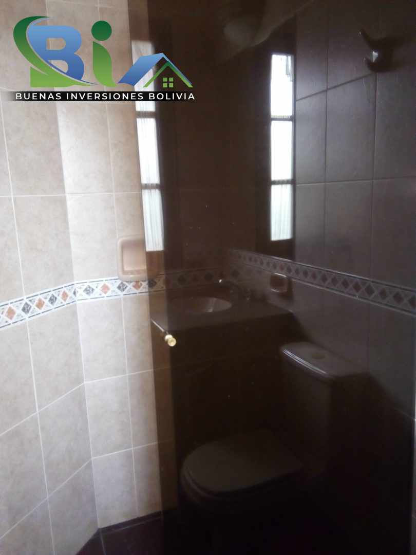 En Alquiler a $us 1,280 Foto 19