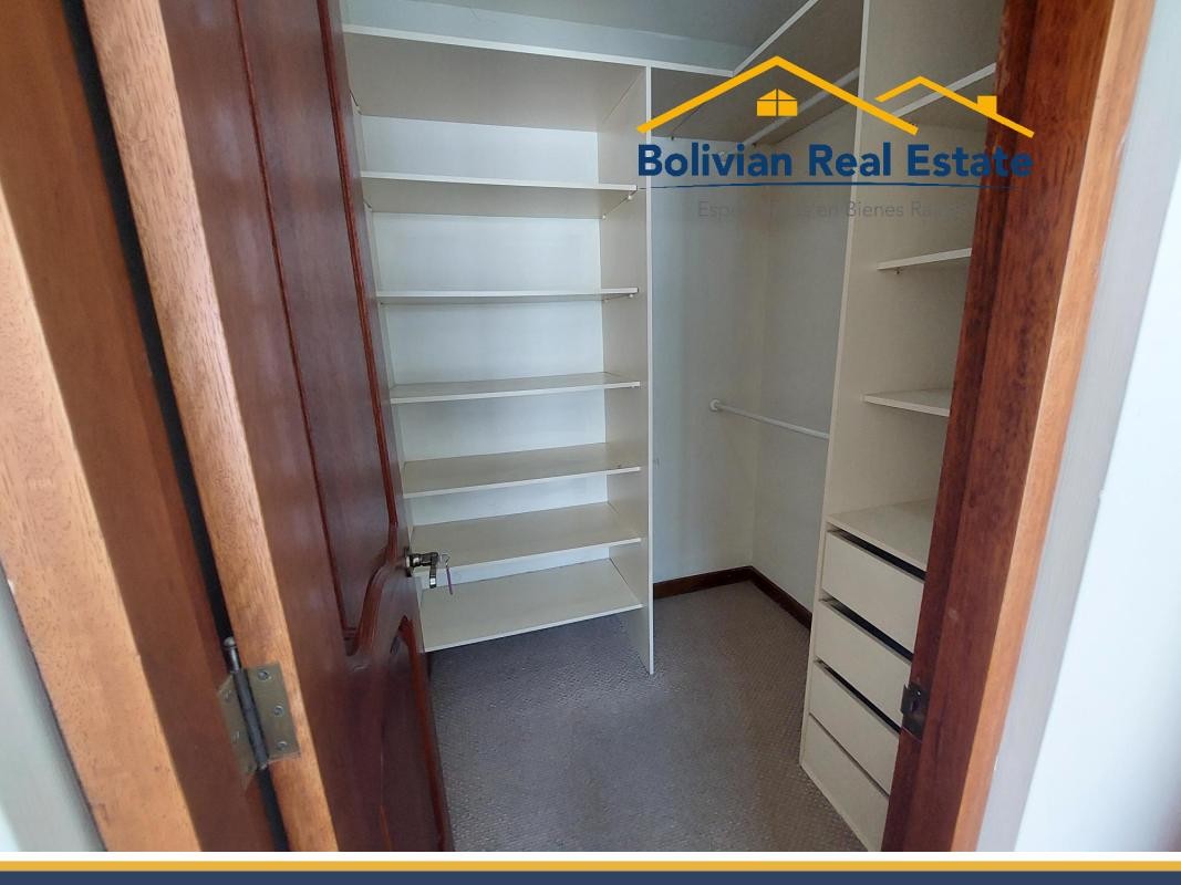 Departamento en AlquilerCALACOTO, BONITO DEPARTAMENTO EN ALQUILER CERCA AL COLEGIO CALVERT 4 dormitorios 3 baños 1 parqueos Foto 4