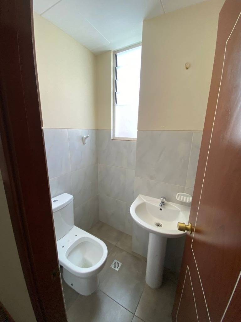 Departamento en San Miguel en La Paz 1 dormitorios 2 baños  Foto 9