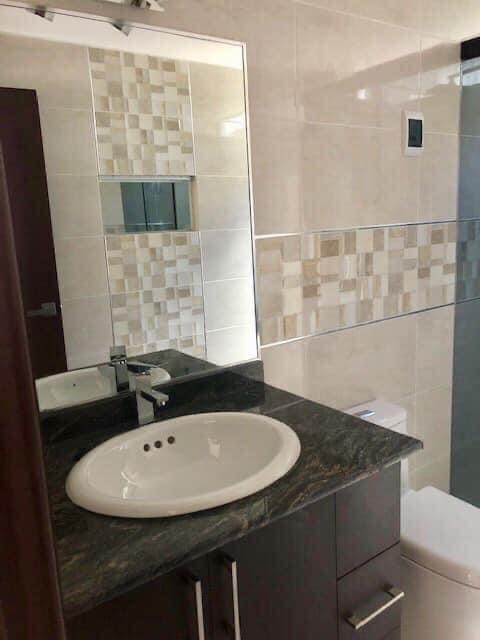 Departamento en Obrajes en La Paz 1 dormitorios 1 baños 1 parqueos Foto 8