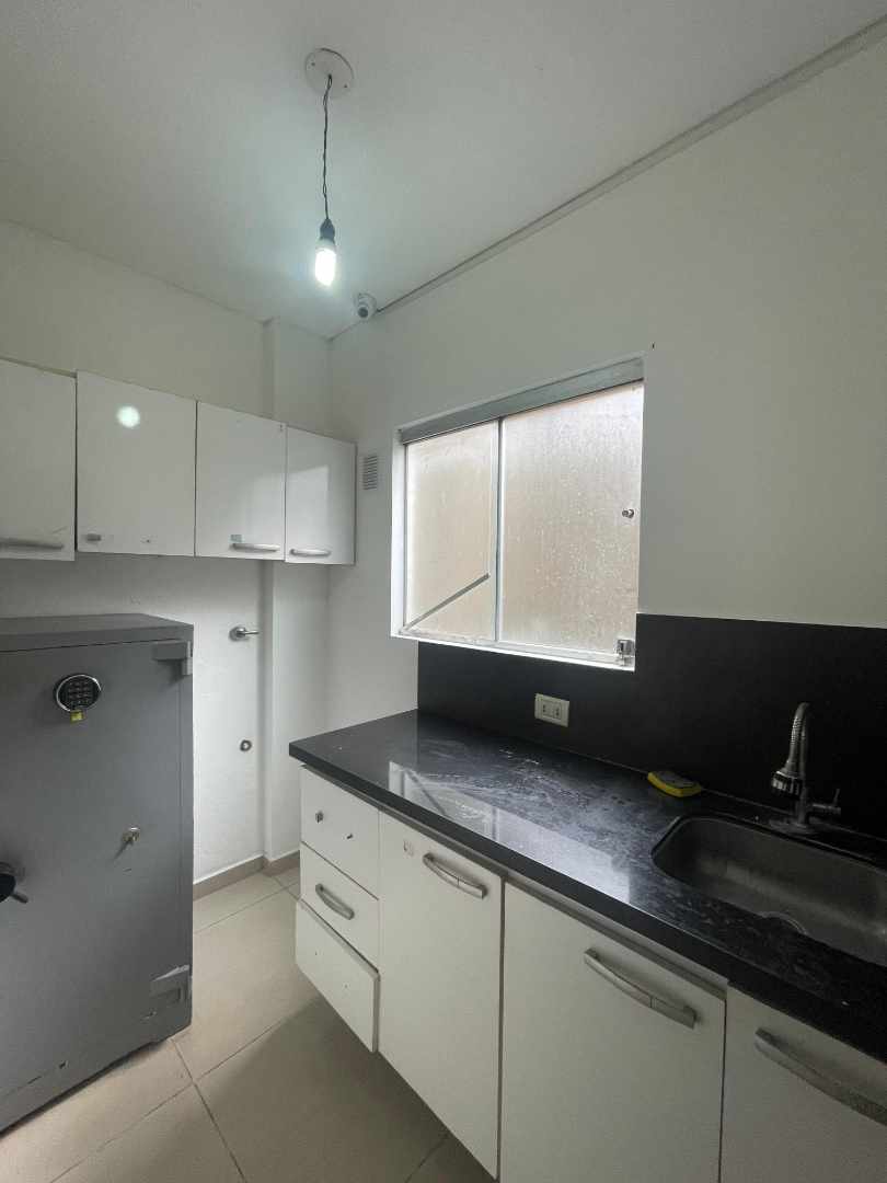 Local comercial en AlquilerCalle rene moreno 579 Foto 6