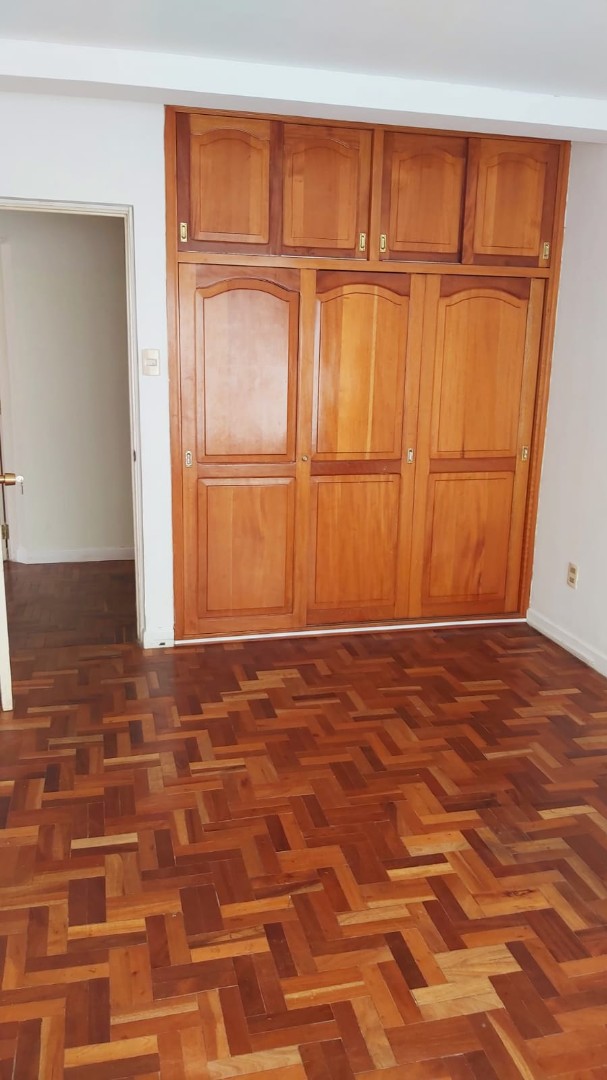 Departamento en AlquilerAVENIDA ARCE, SAN JORGE  (NO TIENE MUEBLES) 3 dormitorios 2 baños 1 parqueos Foto 27