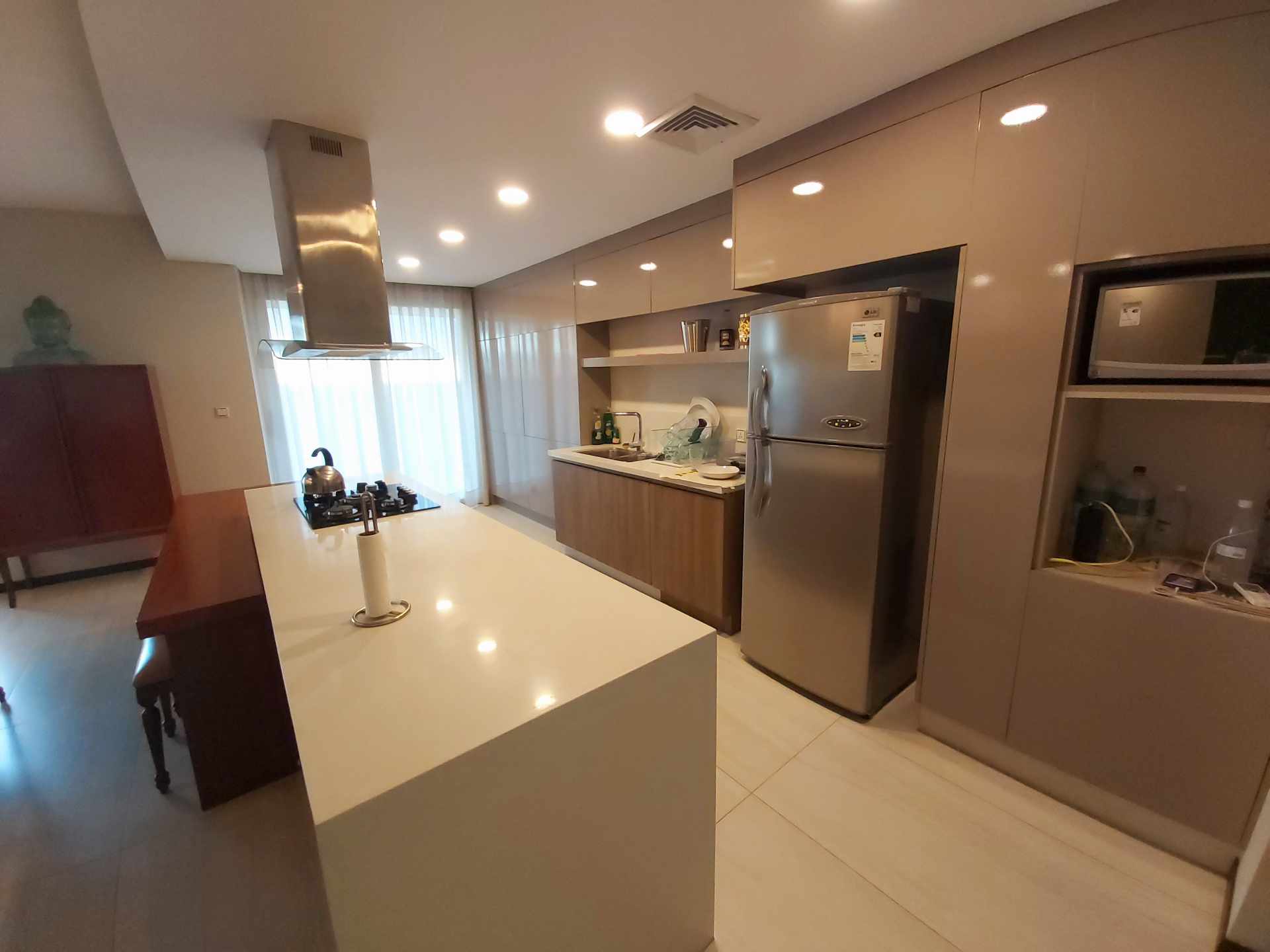 Departamento en VentaCONDOMINIO LA RIVIERA & BEAUTY PLAZA (EQUIPETROL) 3 dormitorios 3 baños 1 parqueos Foto 3