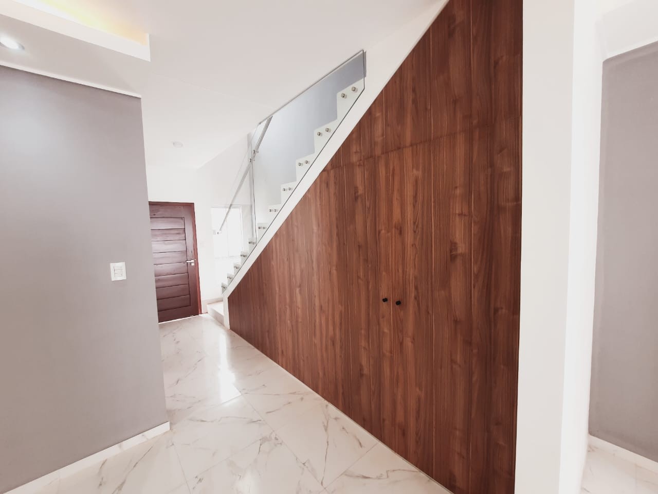 Casa en VentaZona Norte, 7mo anillo 3 dormitorios 3 baños 2 parqueos Foto 6