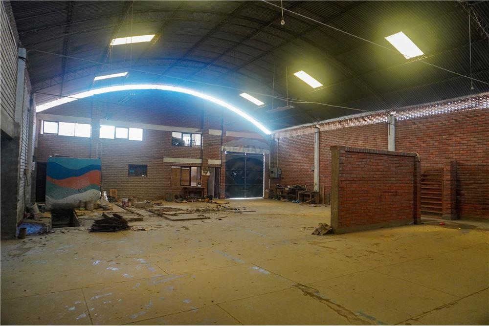 En Alquiler a $us 2,500 Foto 11