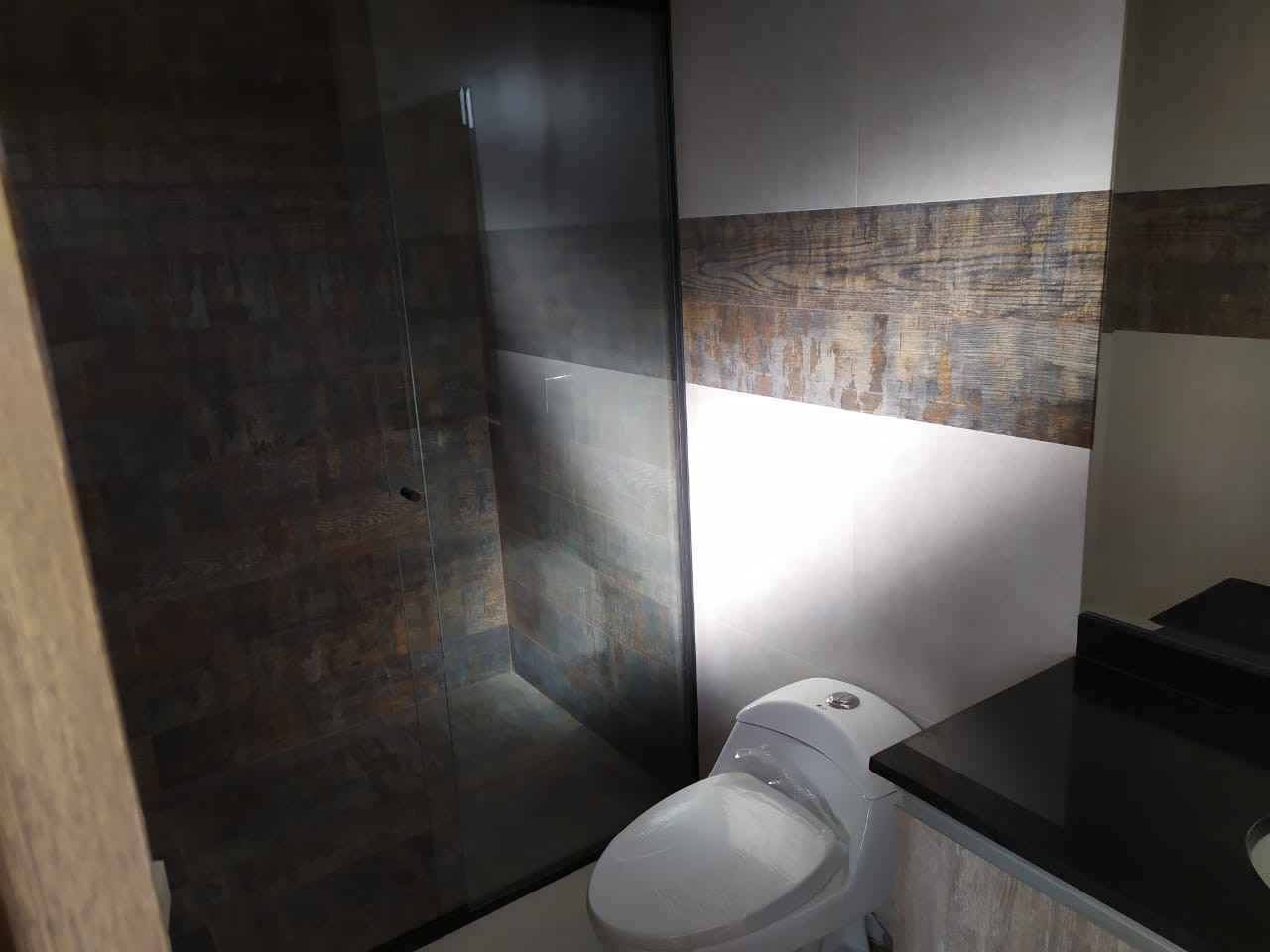 Casa en Achumani en La Paz 3 dormitorios 4 baños 2 parqueos Foto 3