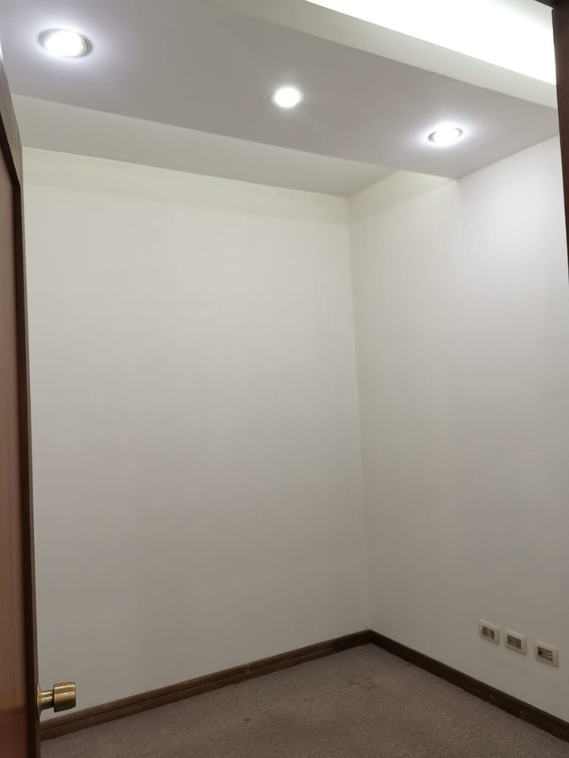 Oficina en San Jorge en La Paz 5 dormitorios 1 baños  Foto 11